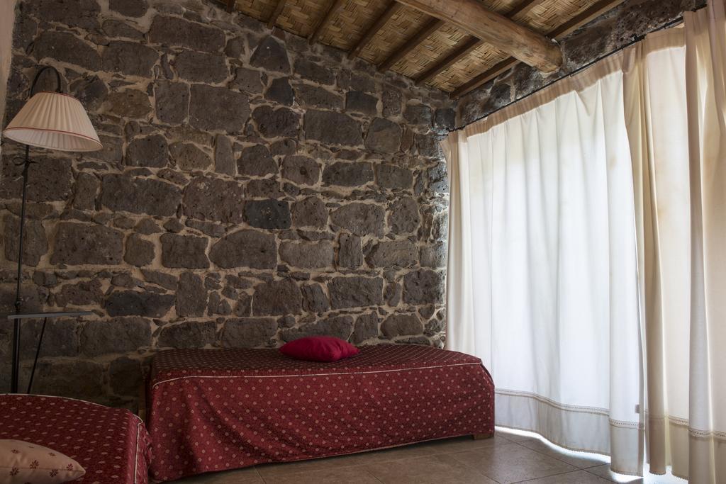 Country Hotel Mandra Edera Abbasanta Oda fotoğraf